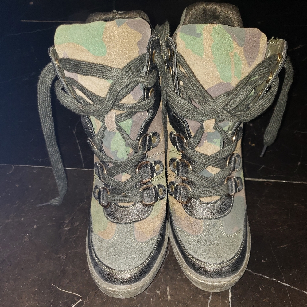 Guess Boots
